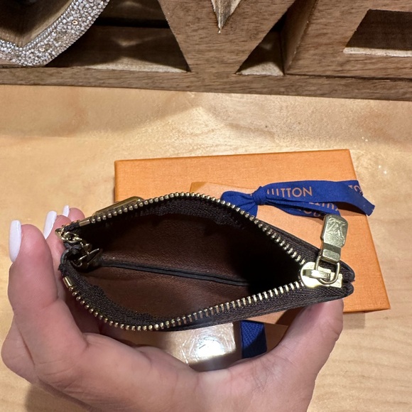 Louis Vuitton coin purse 100% authentic - Picture 5 of 12